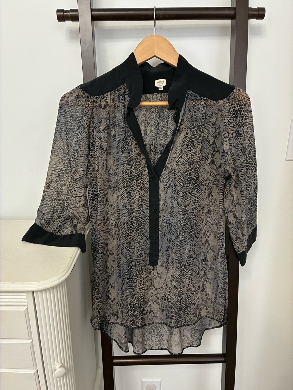Wilfred Black & Taupe Snake Print Sheer silk blouse. Size XS. From aritzia